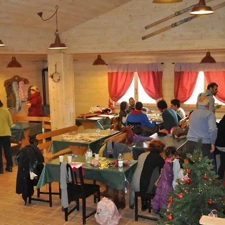 Monte Catria Cotaline 1400 Vendégház Frontone