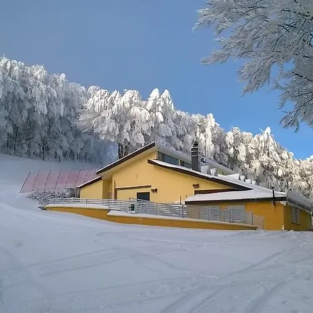 Monte Catria Cotaline 1400 Vendégház
